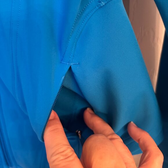 Lululemon Define Jacket - Blue - Size 8 - Picture 5 of 11